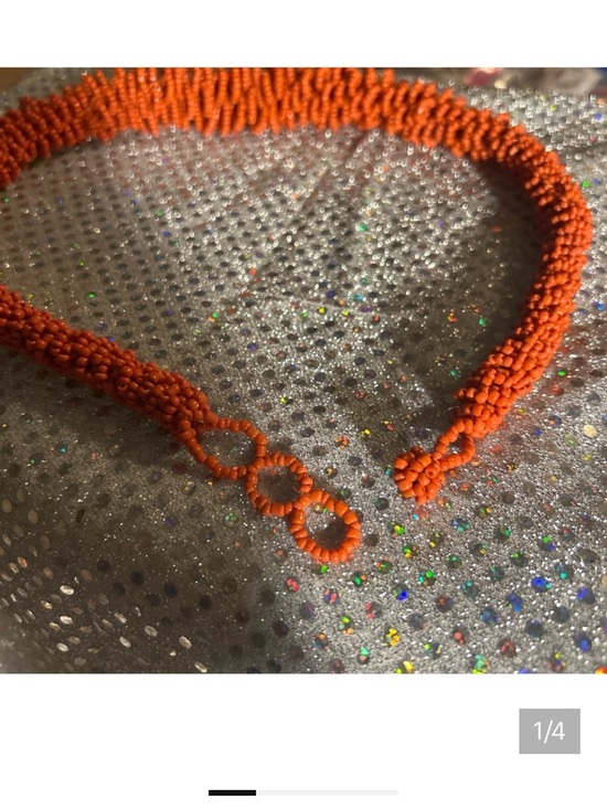 Mixed jewelry lot including 7 statement necklaces, bracelet, earrings.. Bundle! - Picture 3 of 5